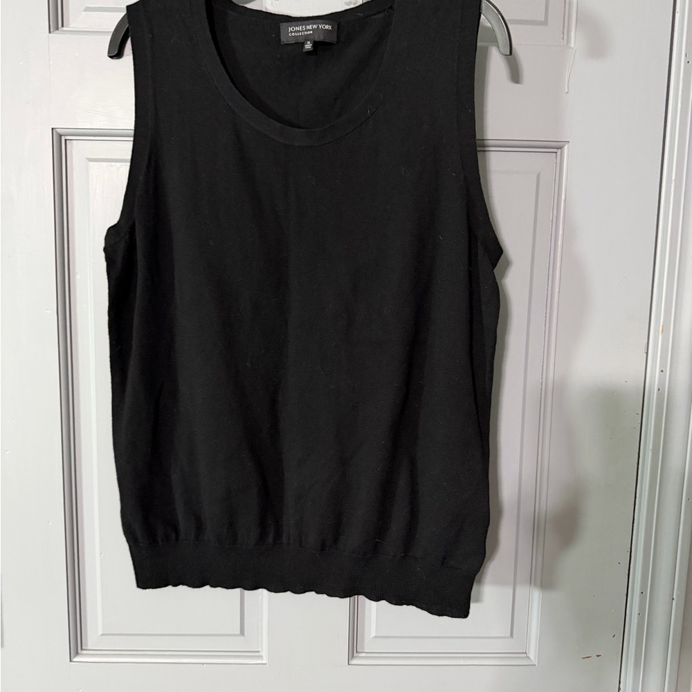 Jones New York Women's Classic Black Tank Top